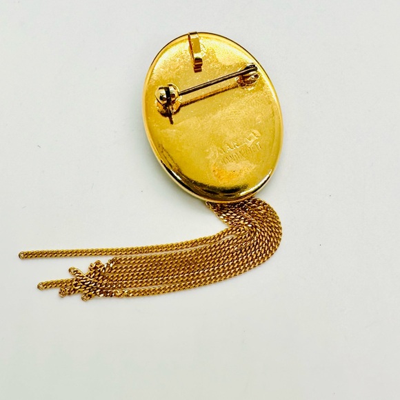 Vintage Brooch Pendant by luxury designer Marena - Picture 9 of 14